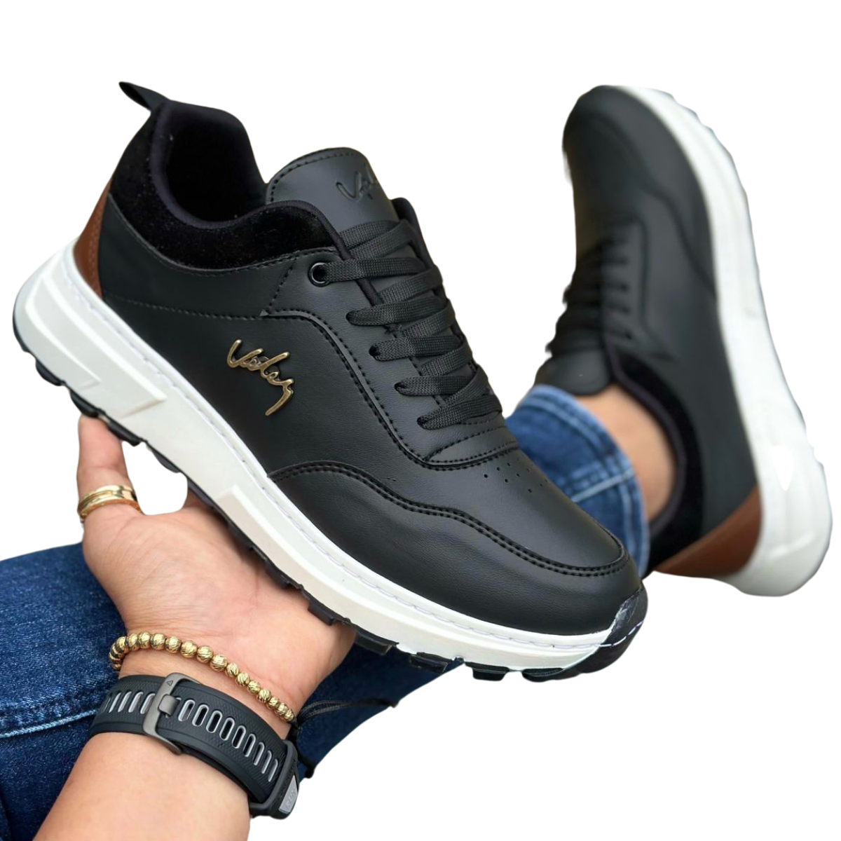 Compra los Mejores ZAPATOS VELEZ CASUALES DE HOMBRE en Onlineshoppingcen Si estás buscando ZAPATOS VELEZ CASUALES DE HOMBRE que combinen estilo, comodidad y calidad, has llegado al lugar correcto. En Onlineshoppingcenterg , ofrecemos una amplia variedad de calzado para que luzcas impecable en cualquier ocasión. Aquí te contaremos todo lo que necesitas saber para elegir los zapatos perfectos de Vélez.  ¿Por Qué Elegir ZAPATOS VELEZ CASUALES DE HOMBRE? Los Zapatos Vélez para hombre destacan por su diseño cómodo y su confección con materiales de alta calidad. Esta marca es sinónimo de elegancia y resistencia, convirtiéndolos en una excelente opción para quienes buscan calzado duradero sin renunciar al estilo. Con sus acabados únicos y modelos exclusivos, estos zapatos te permiten mantener un look casual, ideal para el día a día o eventos informales.  Ventajas de los ZAPATOS VELEZ CASUALES DE HOMBRE Comodidad superior : Gracias a su diseño ergonómico y la selección de materiales premium, los Zapatos Vélez hombre casuales garantizan una experiencia cómoda durante todo el día. Durabilidad : El calzado Vélez para hombre está diseñado para durar, por lo que podrás confiar en ellos por mucho tiempo. Estilo atemporal : Los zapatos Vélez hombre combinan la elegancia con un toque moderno, siendo perfectos para cualquier ocasión casual. Variedad de modelos de zapatos Vélez En Onlineshoppingcenterg , sabemos que cada hombre tiene su propio estilo. Por eso, ofrecemos una amplia gama de Zapatos Vélez hombre casuales en diferentes colores y diseños. Ya sea que prefieras un par de zapatos Vélez hombre negro o algo más moderno como los mocasines hombre Vélez , tenemos la opción perfecta para ti.